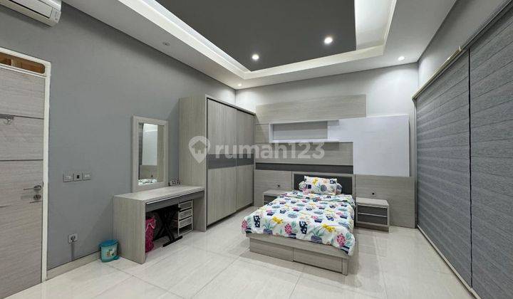 Rumah Mewah Modern Full Furnished di Kota Baru Parahyangan 1