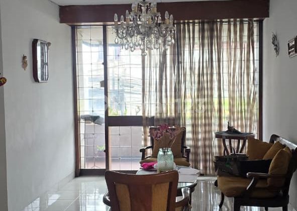 Rumah Nyamanminimalis Modern di Sukajadi Mainroad