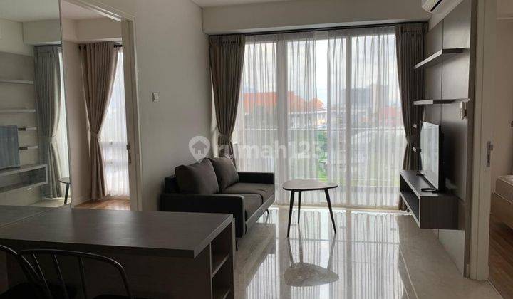 Disewakan Apartemen Cantik di Landmark Residence  2