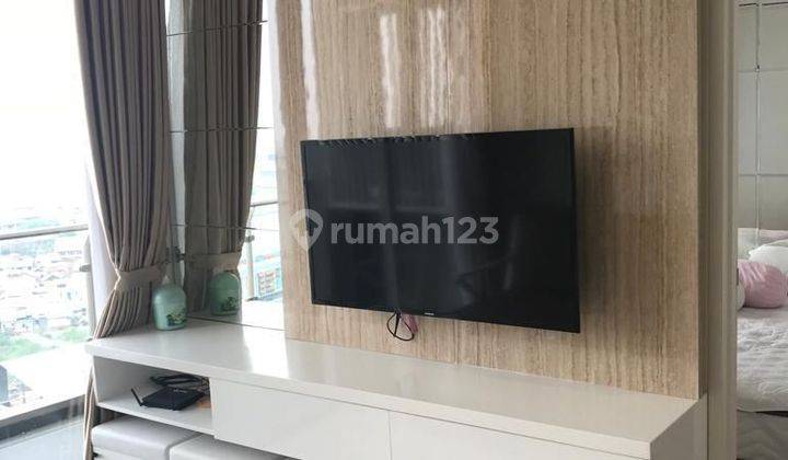 Dijual Apartemen di Landmark  1