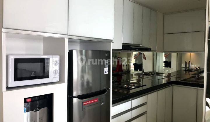 Disewakan Apartemen di Landmark Residence  4