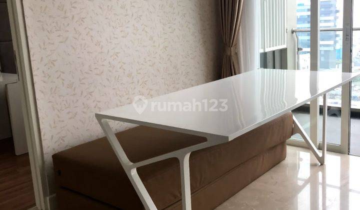 Disewakan Apartemen di Landmark Residence  10