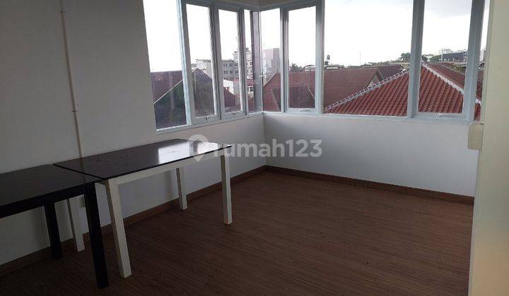 Dijual Rumah di Ahmad Yani  1