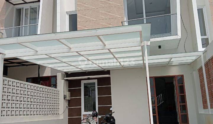 Disewakan rumah Minimalis di Padasuka 1