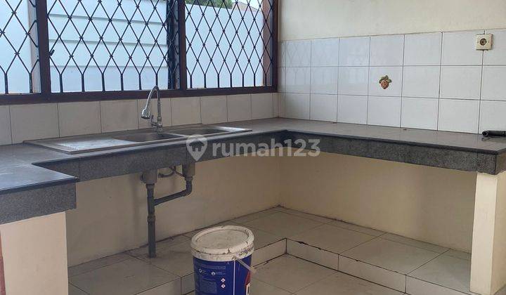 Disewakan rumah di Singgasana Mekar Wangi  3