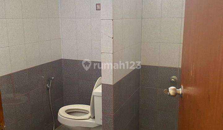 Disewakan rumah di Singgasana Mekar Wangi  4