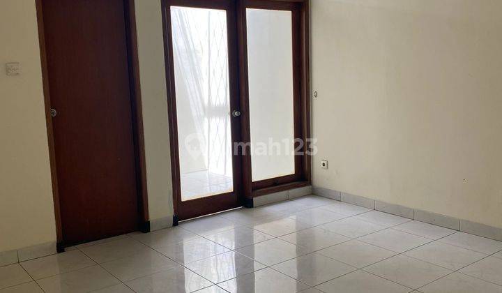 Disewakan rumah di Singgasana Mekar Wangi  7