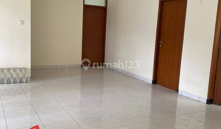 Disewakan rumah di Singgasana Mekar Wangi  9