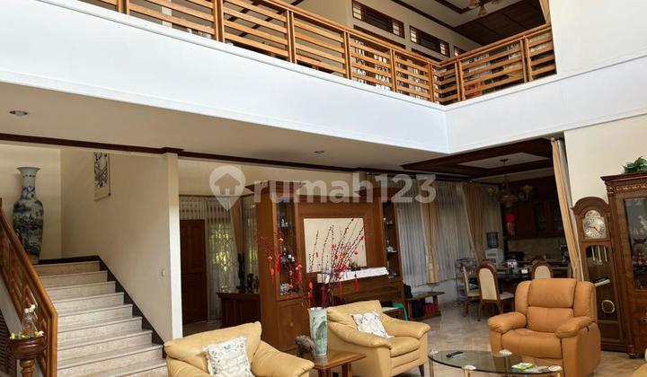 Luxurious Spacious Comfortable House in Setiabudi Eldorado 2