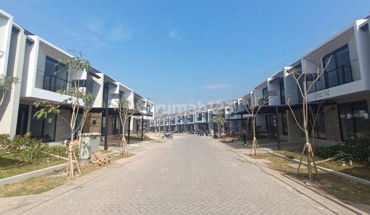 Rumah Bangunan Baru di Kota Baru Parahyangan 1