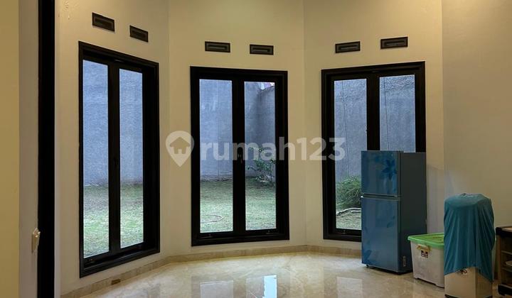 rumah nyaman lux di kota baru parahyangan