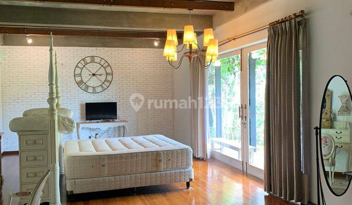 Rumah Cantik Siap Huni Full Furnished di Dago Resort 1