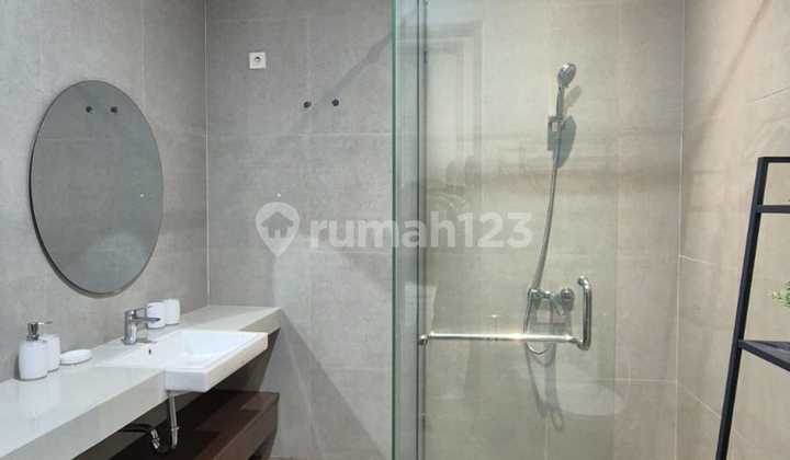 rumah baru modern di mekar wangi 2 lantai 2