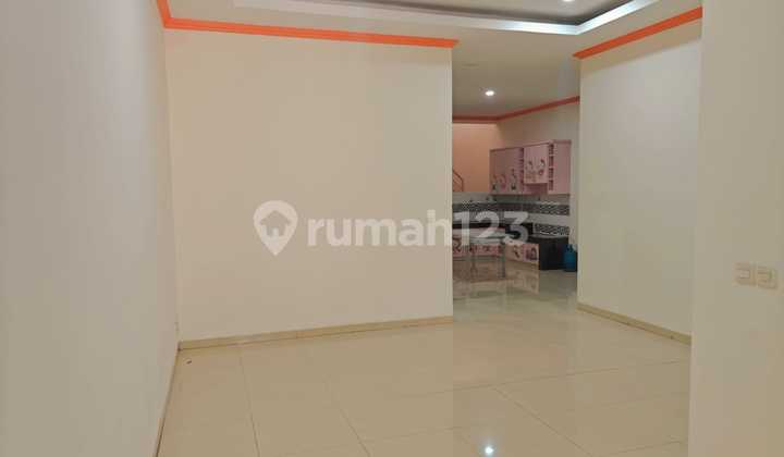 Rumah Minimalis Modern di Batununggal Dekat Waas Rumah Minimalis Modern di Batununggal Dekat Waas