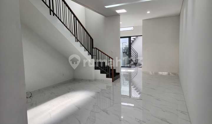 New Building House in Mekar Wangi Cluster Bandung