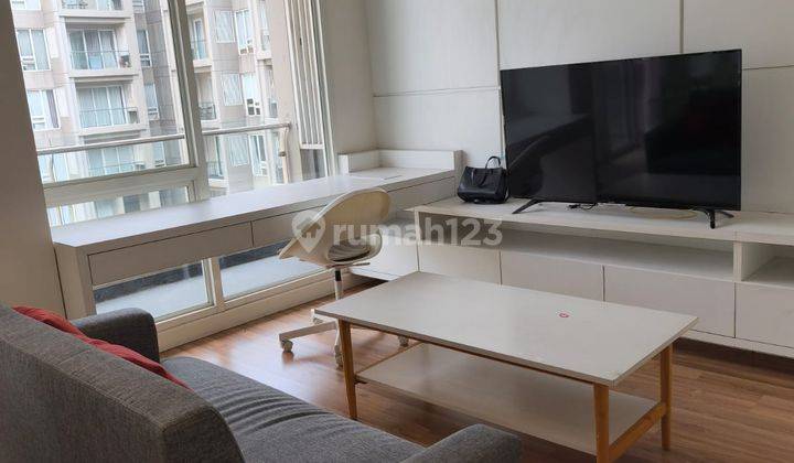 apartemen lux full furnished di landmark residence  1