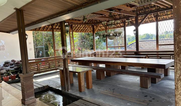 Luxurious Spacious Comfortable House in Setiabudi Eldorado