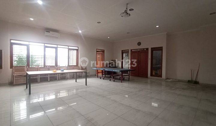 Rumah Modern Nyaman Bisa Untuk Kantor di Sayap Jalan Riau 2