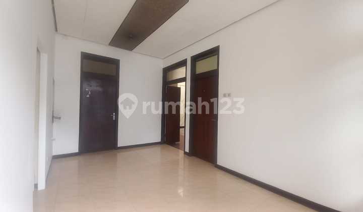 Comfortable minimalist house in Leuwi Panjang wing 2