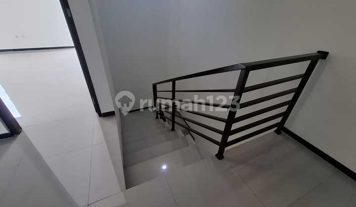 rumah baru nyaman lingkungan tenang di padasuka atas 2