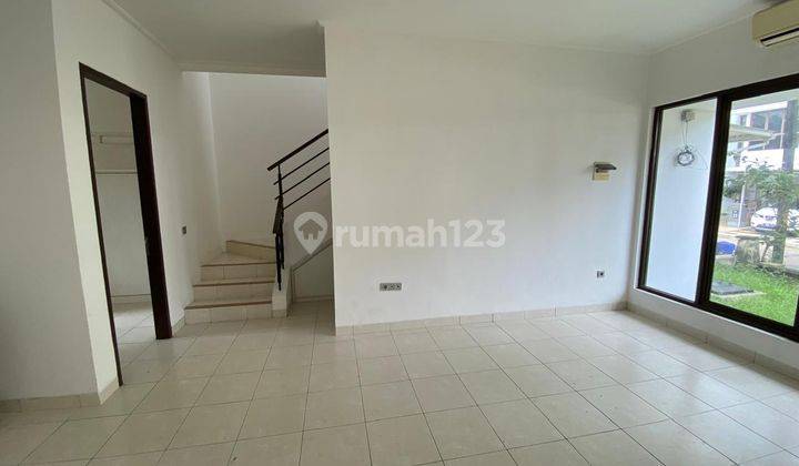 Rumah Mewah Semi Furnished di Serenade Lake, Gading Serpong  2