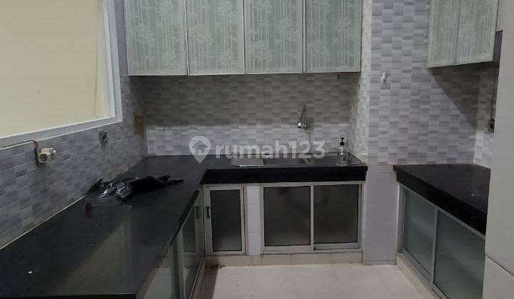 Dijual Rumah Manyar Pantai Indah Kapuk 2