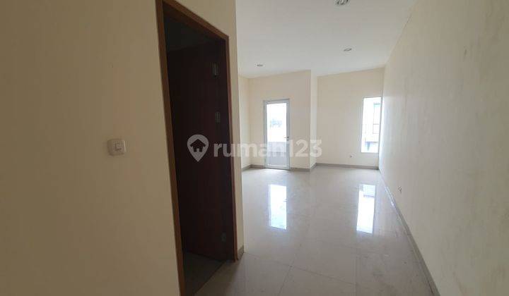 Rumah Muara Karang Jakarta Utara 6