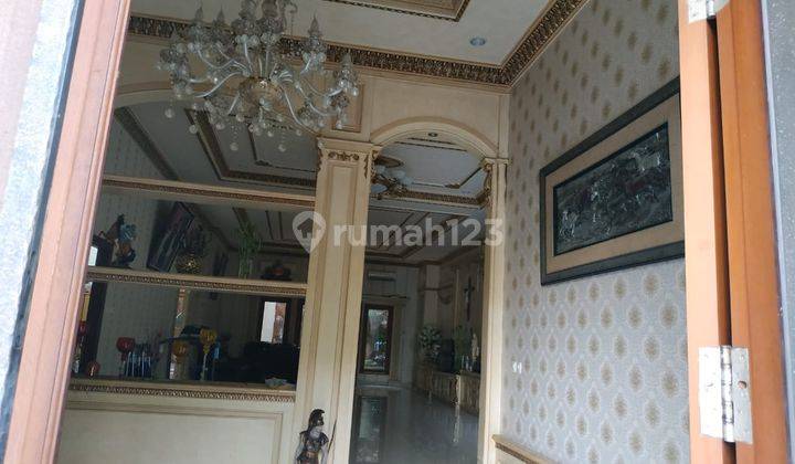 Rumah Klasik Mediterania, Pantai Indah Kapuk 2