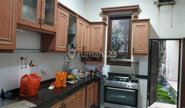 Rumah Klasik Mediterania, Pantai Indah Kapuk 3