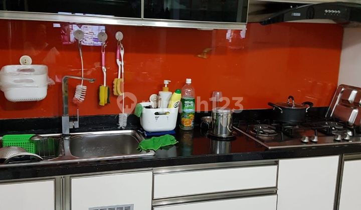 Crown House Pantai Indah Kapuk 2