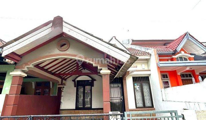 Rumah Dijual Cepat Griya Loka Bsd Jalan Lebar SHM Strategis Dan Nyaman 2