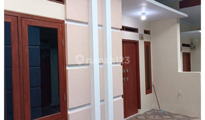 5menit ke stasiun dan pasar rumah bebas banjir.  2