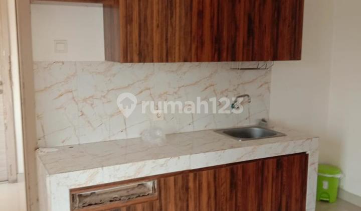 Cheap Apartment. Low Floor in Paradise Mansion West Jakarta 2 Bedrooms. Cheap Apartment. Low Floor in Paradise Mansion West Jakarta 2 Bedrooms.