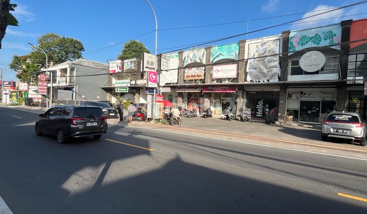 Komplek Ruko Aktif 9 Unit + Tanah Belakang 700m² Di Jalan Uluwatu Ii Jimbaran!