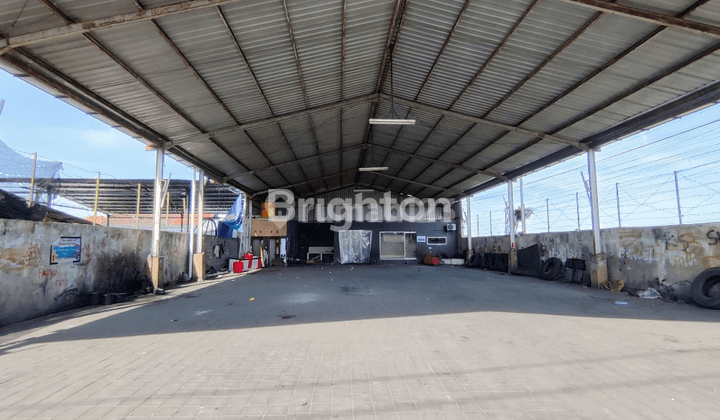 WAREHOUSE LOS PLUS OFFICE SPACE IN PADONAN STRATEGIC LOCATION 2