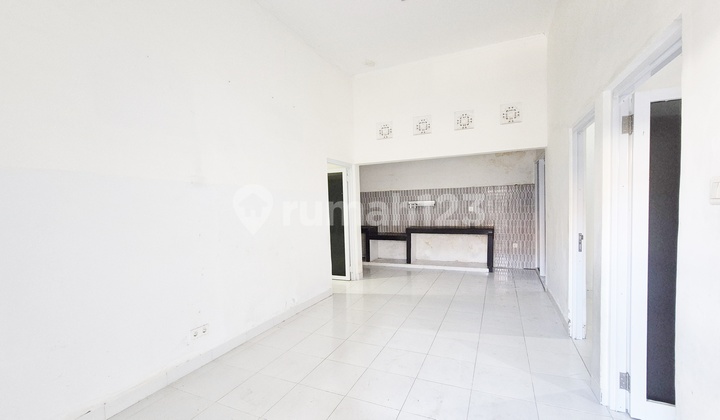 Nice 3-Bedroom House on Jl. Tukad Badung Renon, South Denpasar, Denpasar City, Bali, Indonesia, 80226, South Denpasar Nice 3-Bedroom House on Jl. Tukad Badung Renon, South Denpasar, Denpasar City, Bali, Indonesia, 80226, South Denpasar