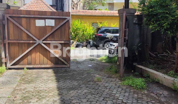 RUMAH SEMI VILLA EKSKLUSIF DI RENON 2