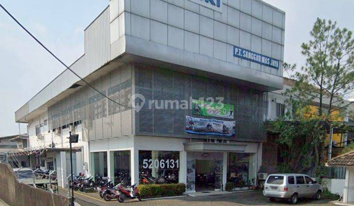 Showroom aktif di Soekarno Hatta cocok buat usaha, kantor  1