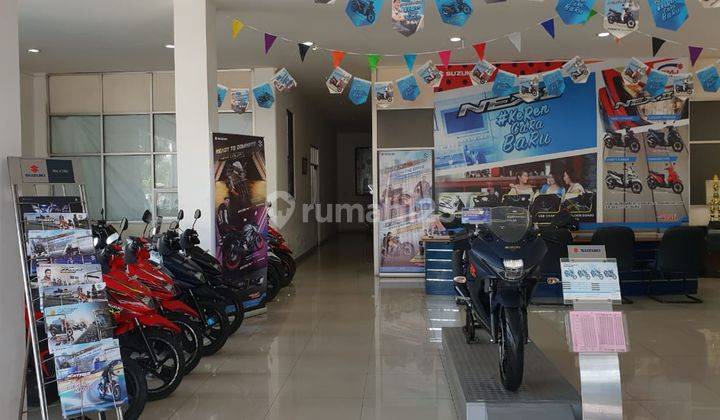 Showroom aktif di Soekarno Hatta cocok buat usaha, kantor  2