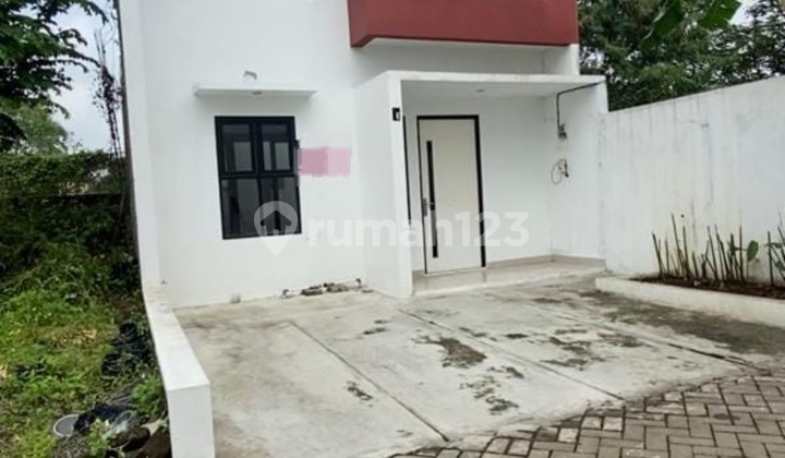 Lelang Rumah Dalam Cluster Riung Galery Cipamokolan Kondisi Kosong Dan Aman