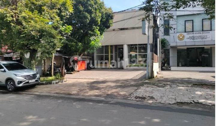 Tempat Usaha Sayap Jalan Riau Sangat Strategis Ruang-Usaha Tempat Usaha Sayap Jalan Riau Sangat Strategis Ruang-Usaha