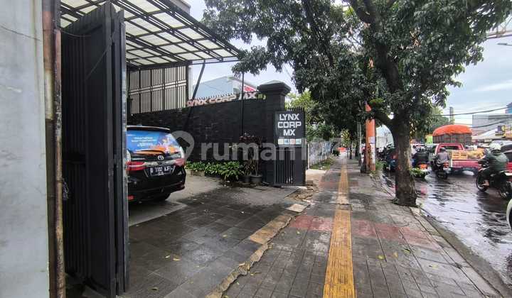 Turun Harga Tempat Usaha di Jl Ibrahim Adjie Kiara Condong