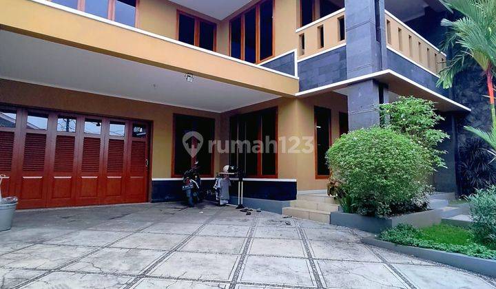 Disewakan rumah bagus siap huni cocok untuk hunian atau kantor at Pejaten barat Jaksel 1
