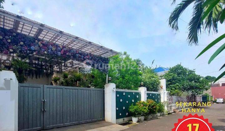 Dijual rumah cantik harga di bawah NJOP at Kebayoran baru Jaksel 1