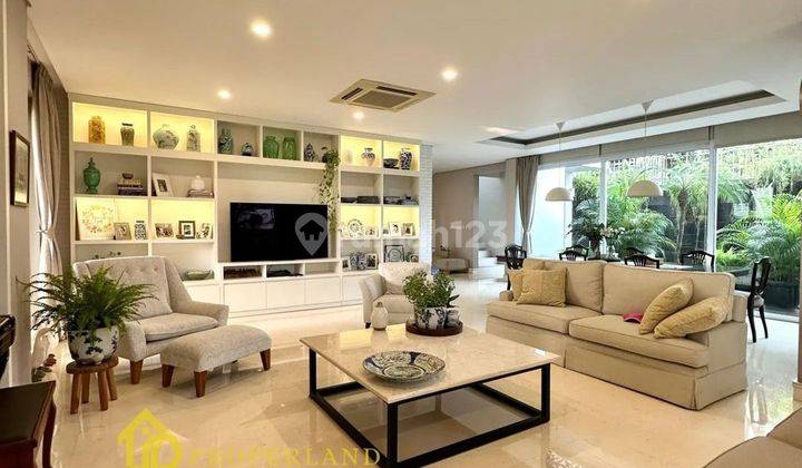 Dijual rumah bergaya American Country dalam komplek elit at Lippo karawaci Tangerang 2