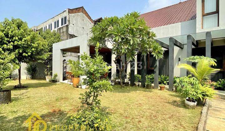 Dijual rumah harga ekonomis dalam komplek at Kebayoran lama 1