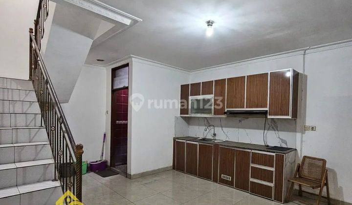 Dijual rumah Klasik harga menarik dalam komplek at Lebak Bulus Jaksel 2