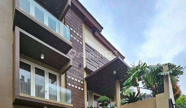 Dijual rumah bagus harga maknyus at Ampera Jakarta Selatan 1