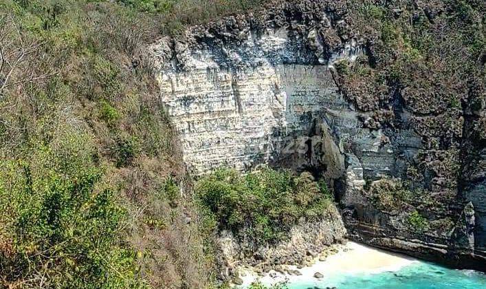 Ready-to-use plots for sale at Los Cliffs at Nusa Penida Bali 1