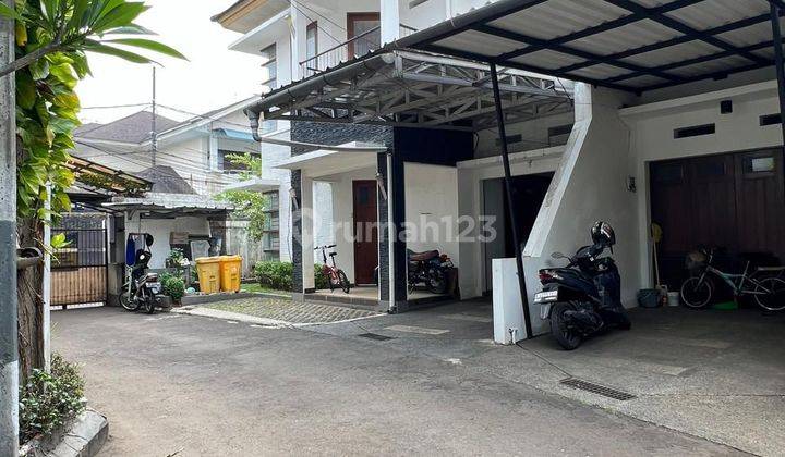 Disewakan Rumah Dalam Townhouse At Pejaten Jakarta Selatan 2